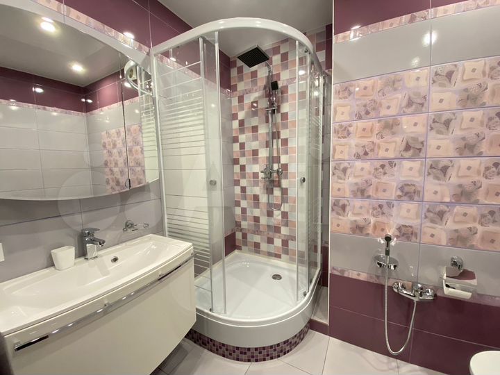 1-к. квартира, 45 м², 8/10 эт.