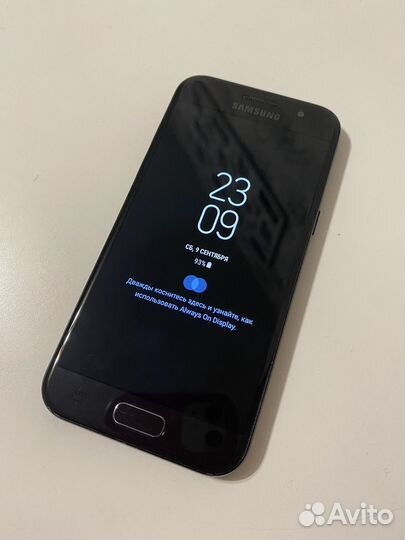 Телефон Samsung а3
