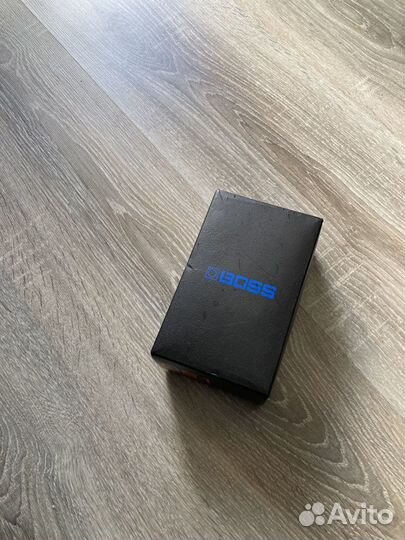 Гитарная педаль boss DS-1