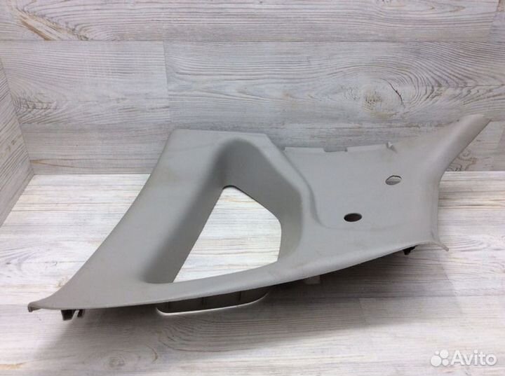 Обшивка стойки задняя левая Chevrolet Aveo T250