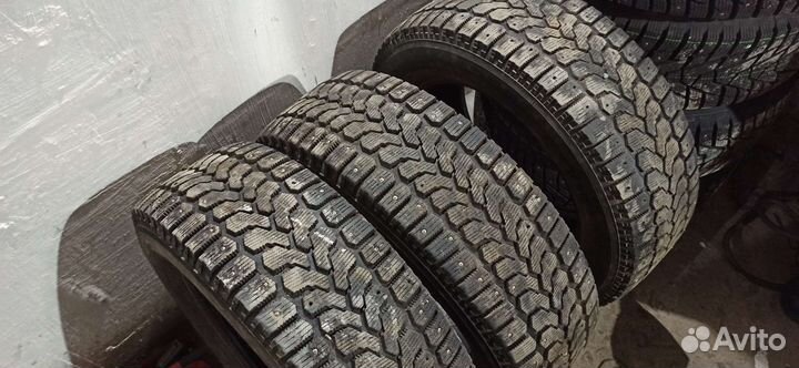 Yokohama F700Z 225/65 R17 102