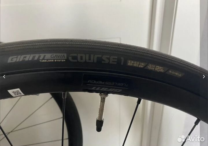 Колеса Giant P-R2 Disc