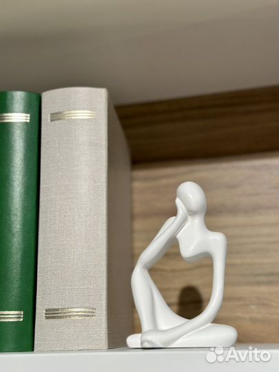Статуэтка ручной работы