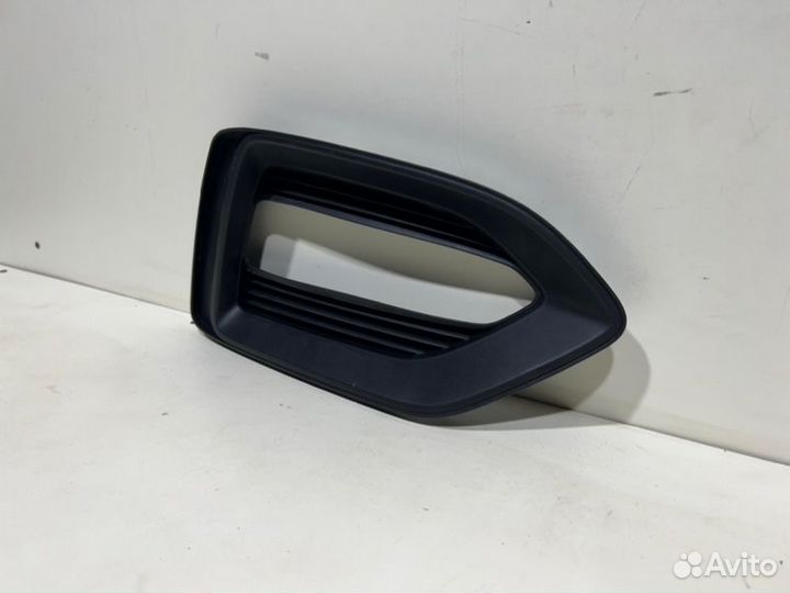 Накладка птф передняя правая Hyundai Solaris 2