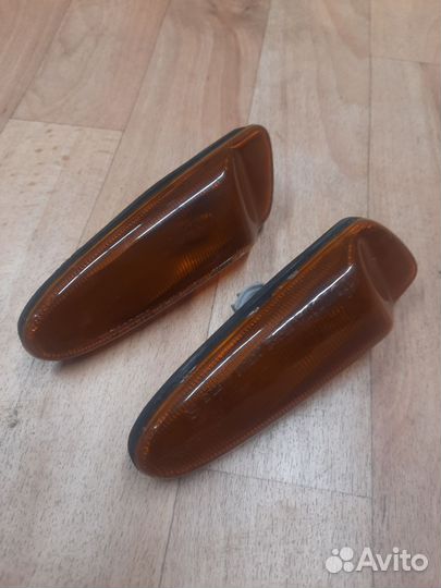 Габариты/поворотники Toyota Supra