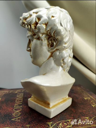 Статуэтка ”Давид”