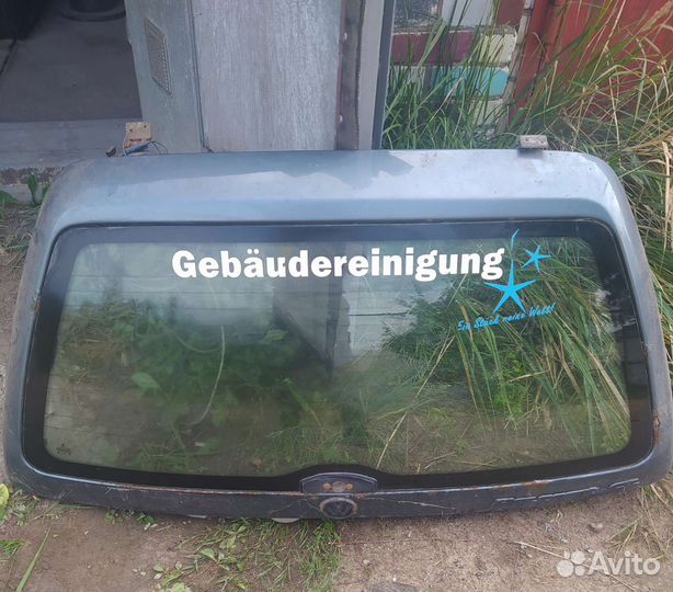 Заднее стекло