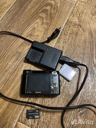 Компактный фотоаппарат sony cyber shot DCS-W100