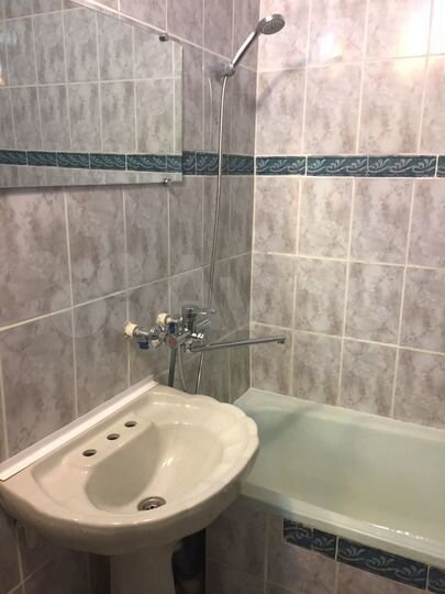 2-к. квартира, 51 м², 2/9 эт.