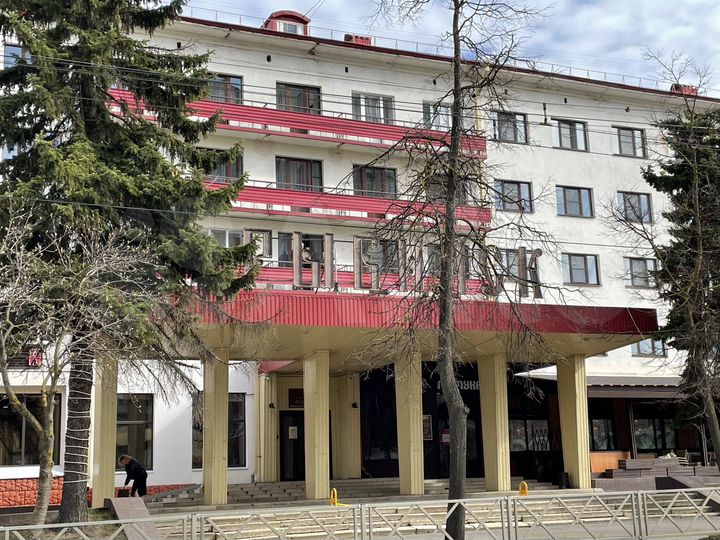 Гостиница, 6055 м²