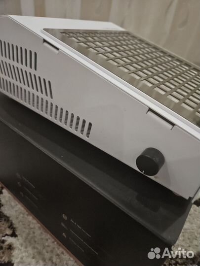 Маникюрный пылесос настольный