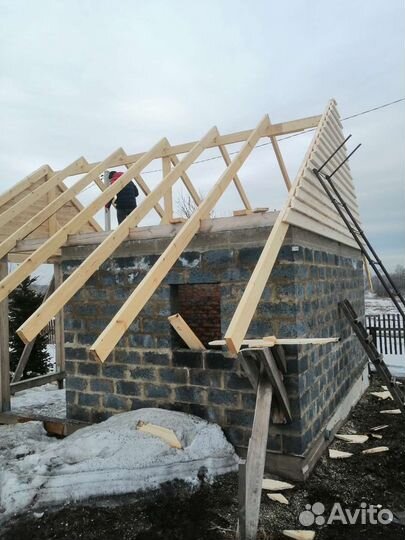 Срубы, бани под ключ. Ремонт крыш. Монтаж сайдинга