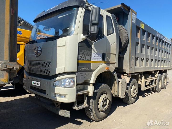 FAW J6 CA3310P66K24T4E5, 2022