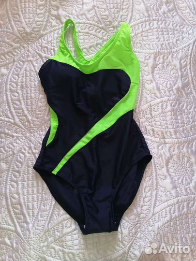 Купальник для девочки новый