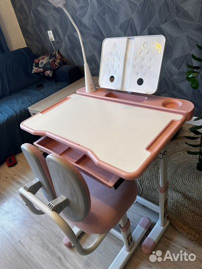 Растущая парта и стул