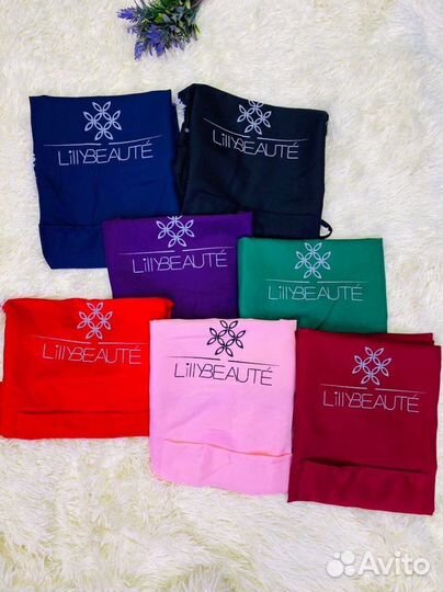 Фартук для мастера маникюра и педикюра