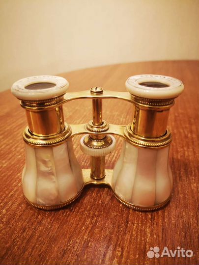 Бинокль старинный