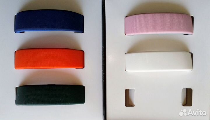 Ремешки для фитнес-браслета Sony