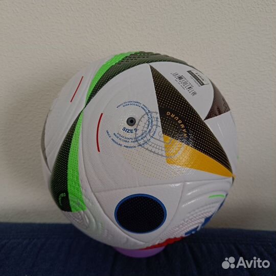 Футбольный мяч adidas Чемпионат Европы 2024