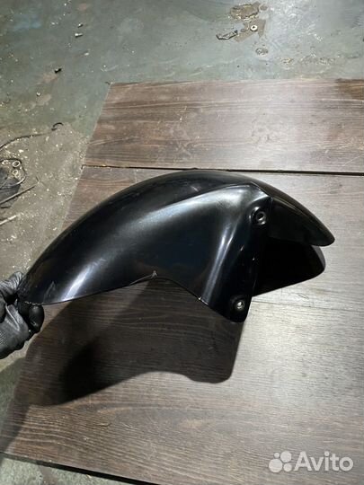 Крыло для Honda vfr800 98-01