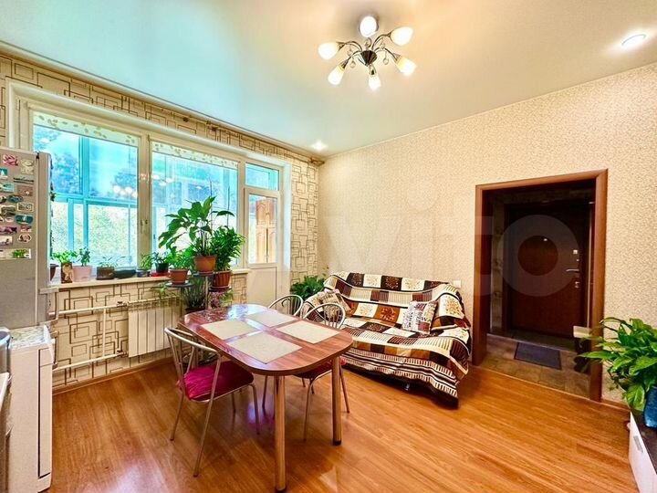 2-к. квартира, 54,2 м², 2/9 эт.