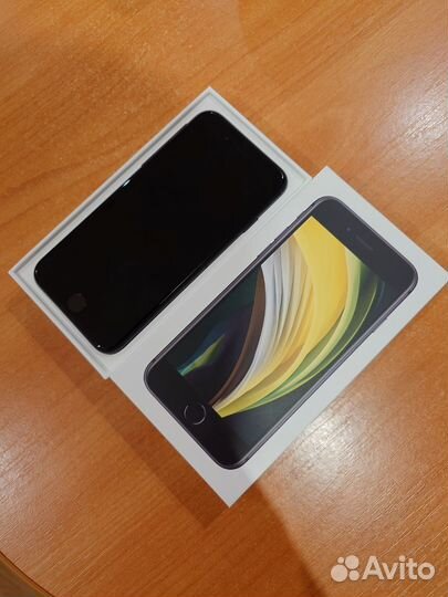 iPhone SE (2020), 128 ГБ