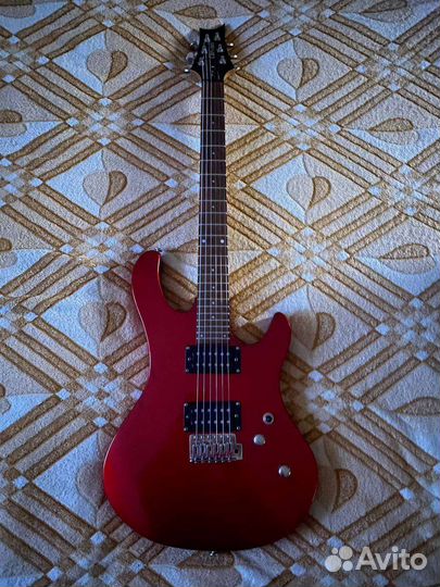Электро гитара (Каподастр в подарок)