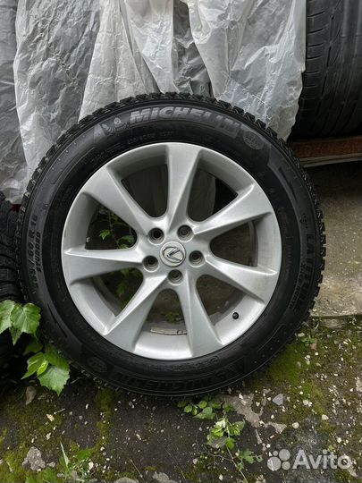 Michelin Latitude X-Ice North 235/60 R18