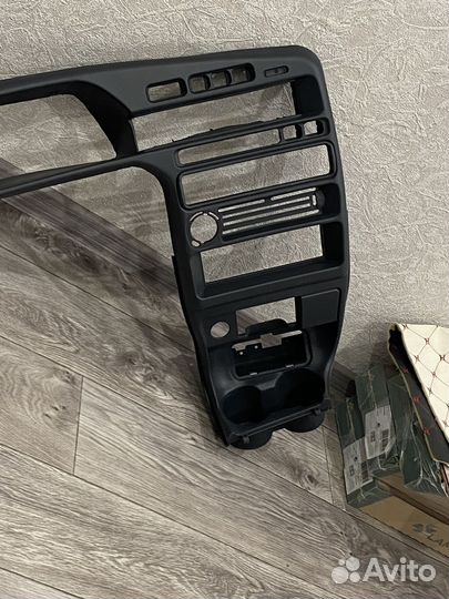 Центральная консоль ваз 2114 с подстаканиками