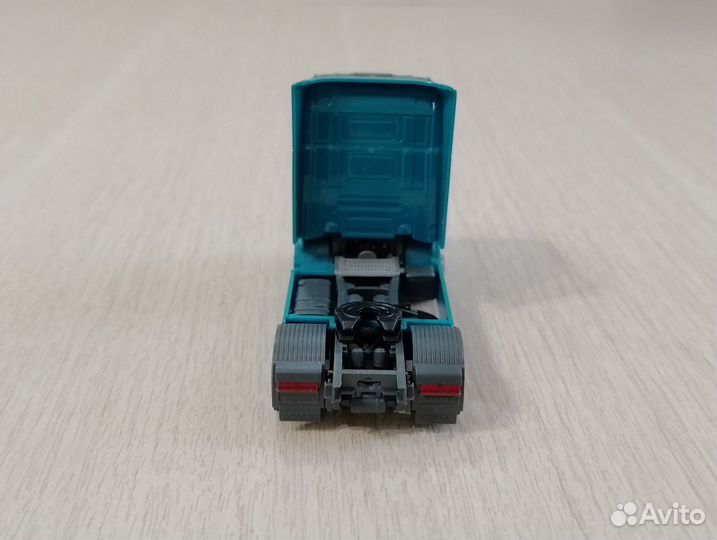 186) Тягач Scania 144