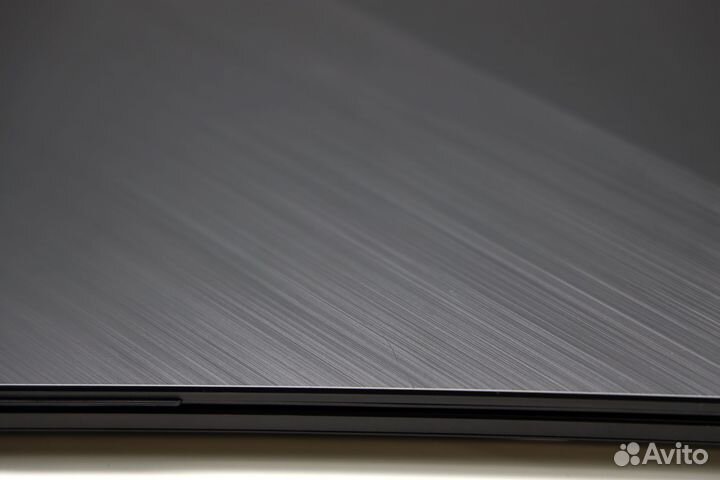 Ноутбук asus ROG strix G17