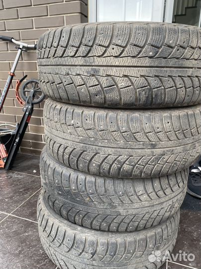 Gislaved Nord Frost 5 205/60 R16