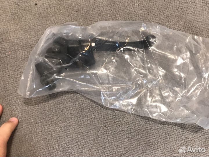 Сцепление и тормоз передний