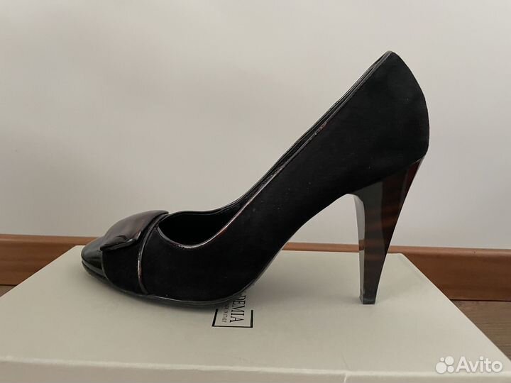 Туфли женские, 38 размер, accademia