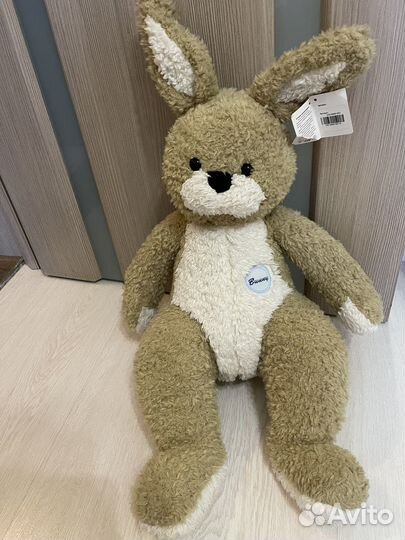 Заяц плюшевый