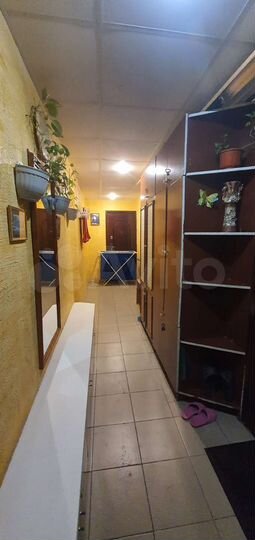 Комната 17 м² в 5-к., 8/9 эт.