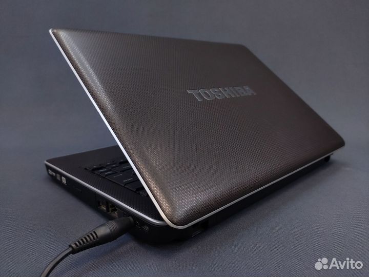Toshiba Satellite u500 Рассрочка Гарантия 90 дней
