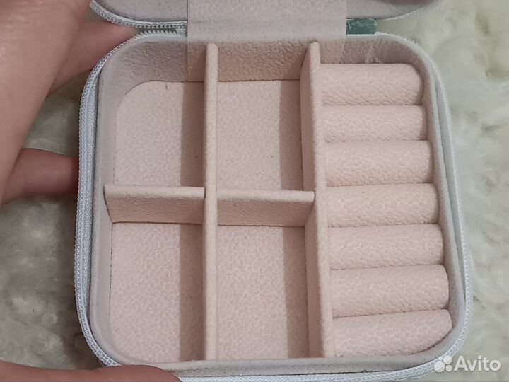 Шкатулка для украшений