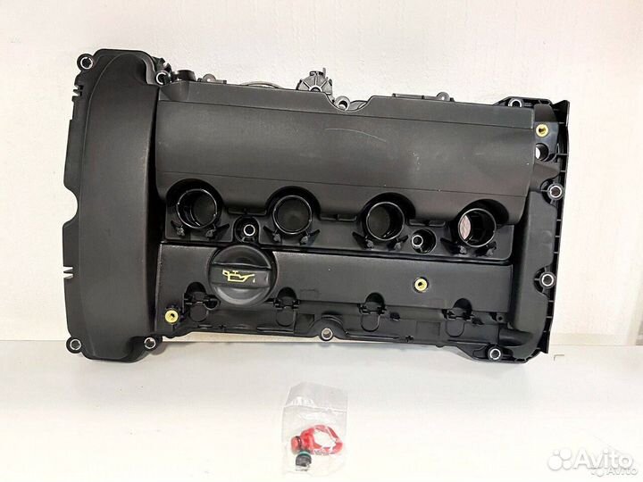 Крышка клапанов EP6 турбо Peugeot Citroen