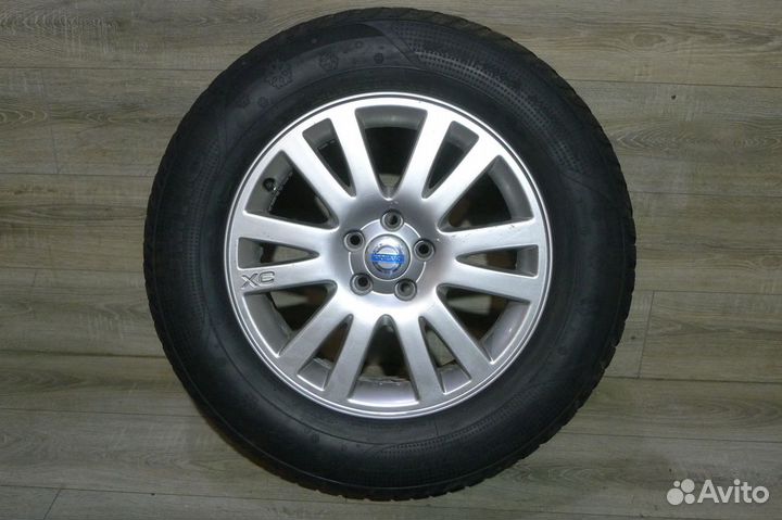 Оригинальные колеса на Volvo XC90 R17