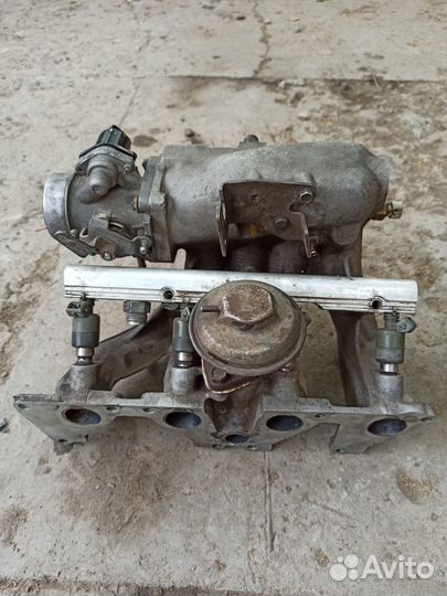 Впускной коллектор на Daewoo Espero 2.0