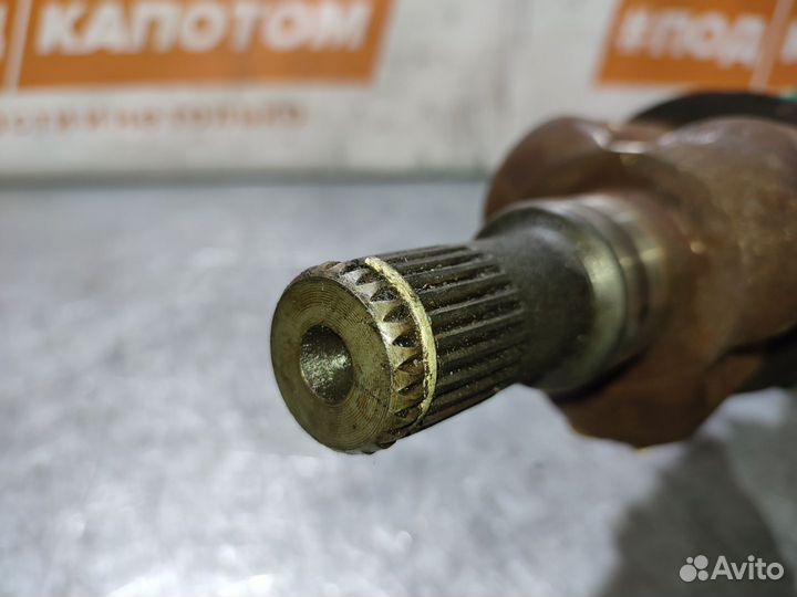 Полуось передняя левая Chevrolet TrailBlazer