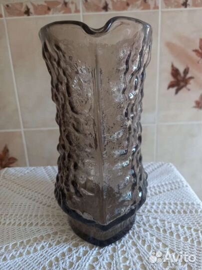 Винтажный кувшин 