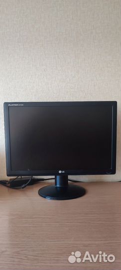 Монитор LG flatron W1934S