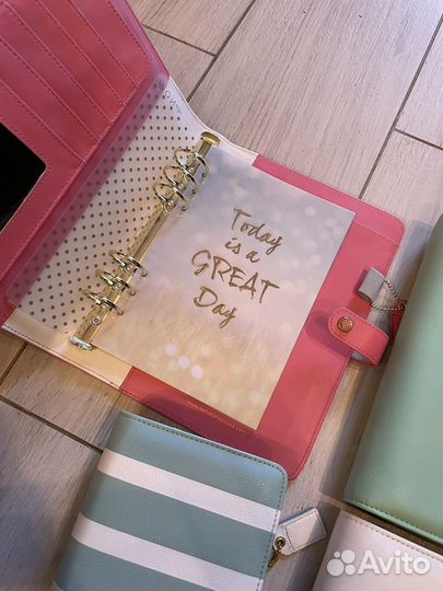 Ежедневники Webster's pages