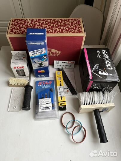 Комплект по ухожу за горными лыжами