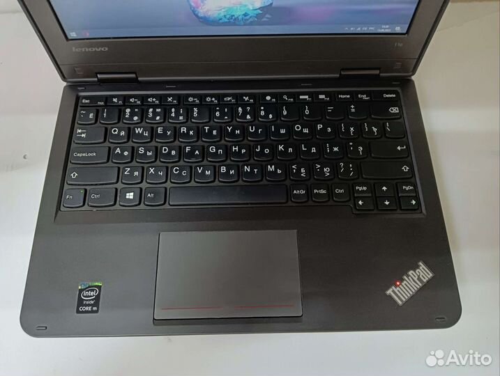 Компактный ноутбук для работы SSD 120gb акб держит