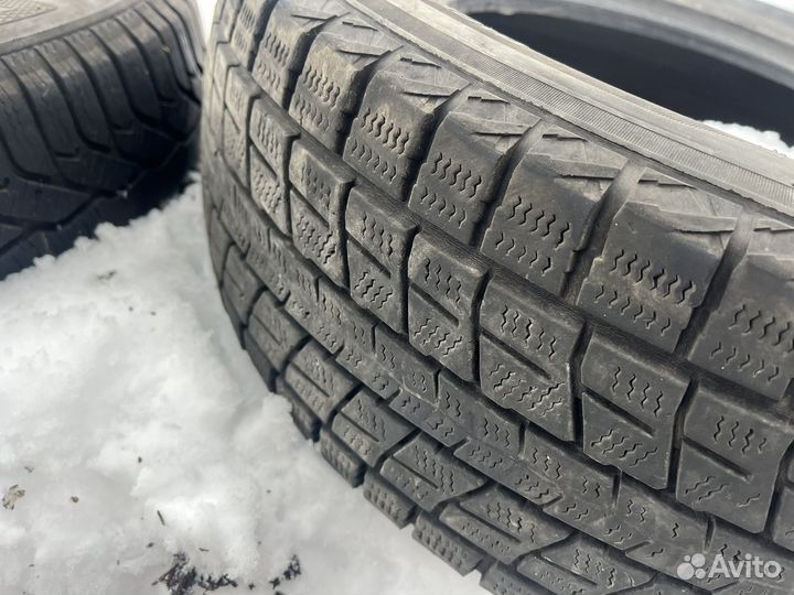 Dunlop SP Winter Maxx WM01 215/65 R16