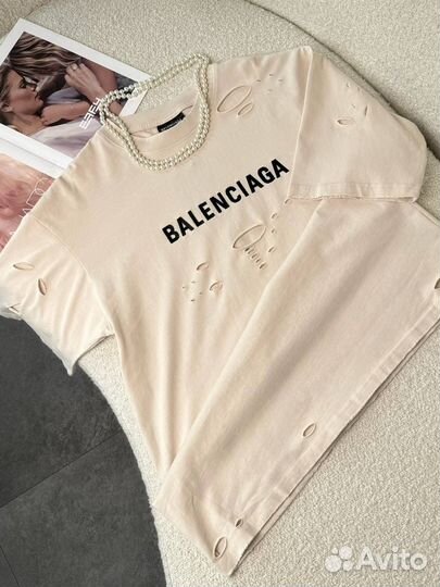 Футболка женская balenciaga