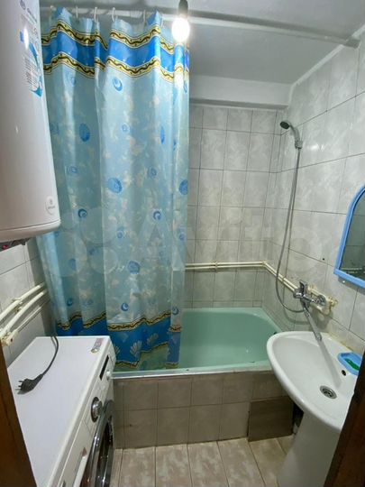 2-к. квартира, 55 м², 4/6 эт.